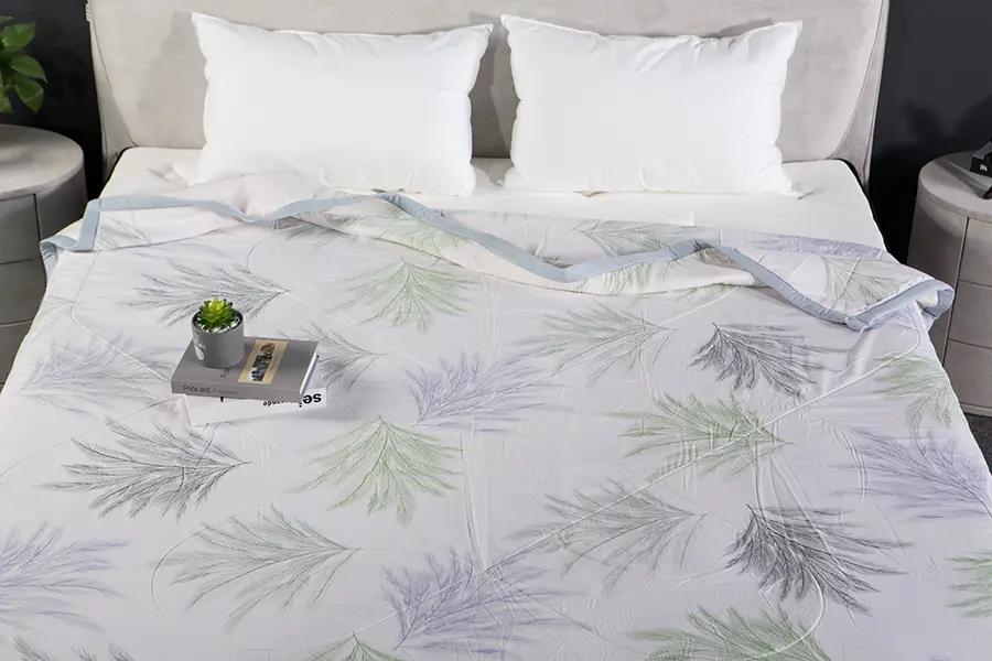 Skin Friendly Latex Quilt
